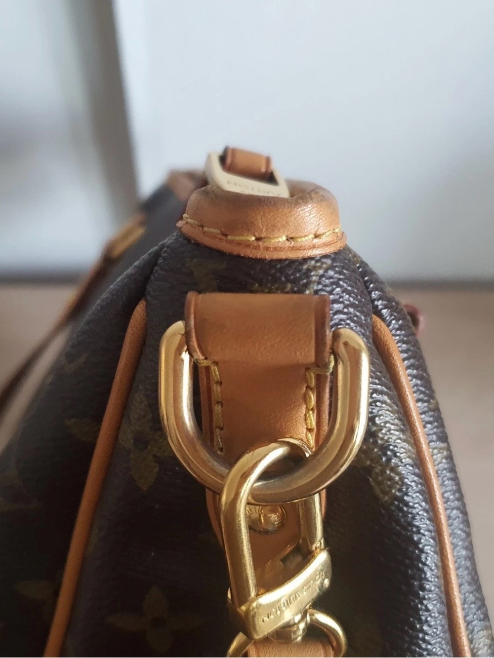 Louis Vuitton estrela MM + dust cover Monogram Canvas Satchel in Brown and Tan - Picture 9 of 16